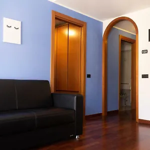  Appartamento Corso San Gottardo - Darsena Flat Italia